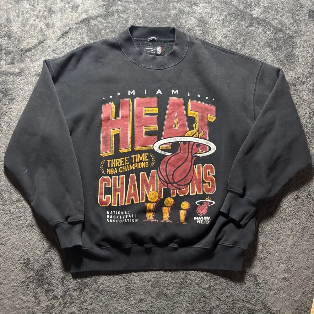 Abercrombie & Fitch Miami Heat Sweatshirt Men’s XS Black Faded Distressed